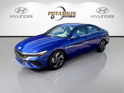 Certified 2025 Hyundai Elantra SEL