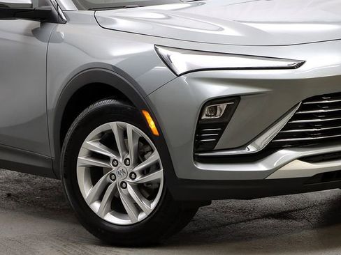 New 2026 Buick Envista Preferred image 3