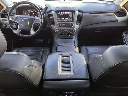 Used 2018 GMC Yukon XL Denali w/ Denali Ultimate Package image 9