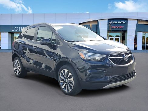 Used 2022 Buick Encore Preferred w/ Safety Package image 3