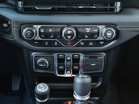 New 2025 Jeep Wrangler Sahara image 35