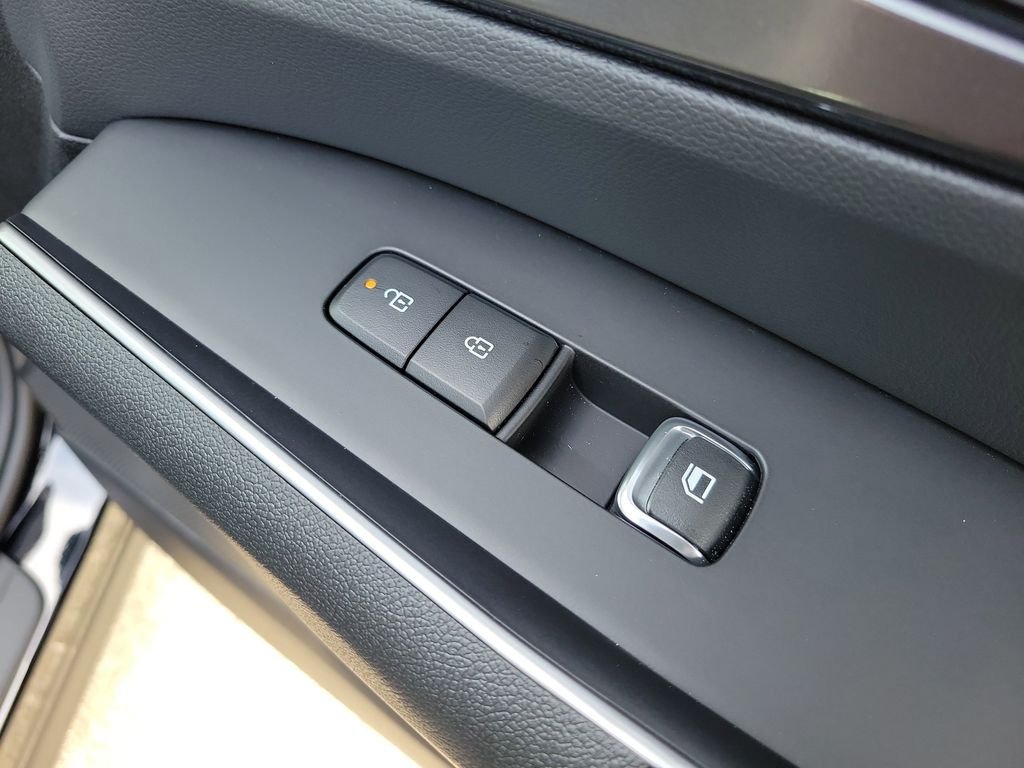 New 2026 Kia Sorento S FWD image 11
