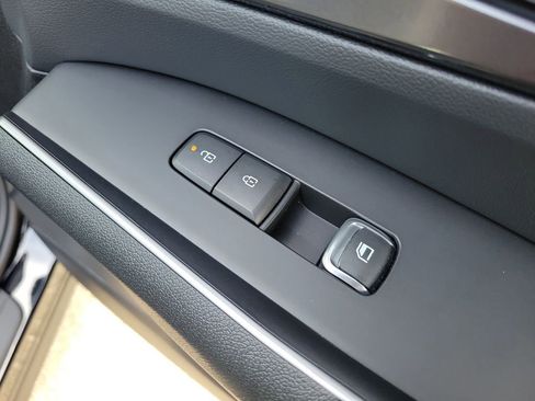 New 2026 Kia Sorento S image 11