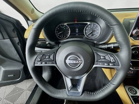 New 2025 Nissan Sentra SV w/ SV Premium Package image 11