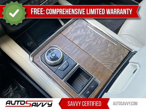Used 2021 Ford Expedition Platinum image 17