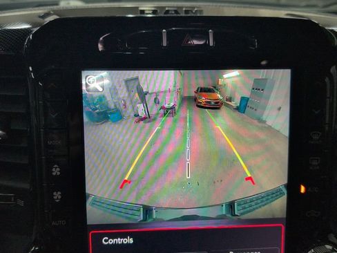 Used 2019 RAM 1500 Sport w/ Level 2 Equipment Group AWD/4WD image 14