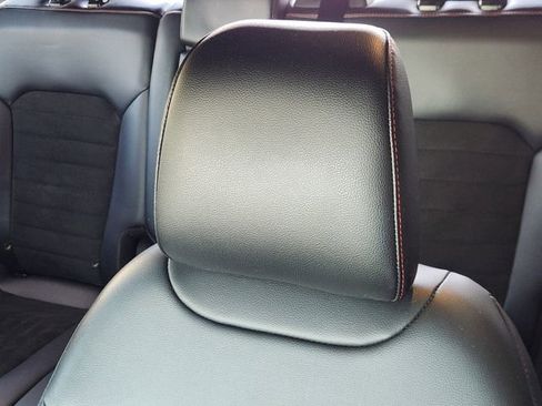 Used 2022 Ford Edge ST-Line image 20