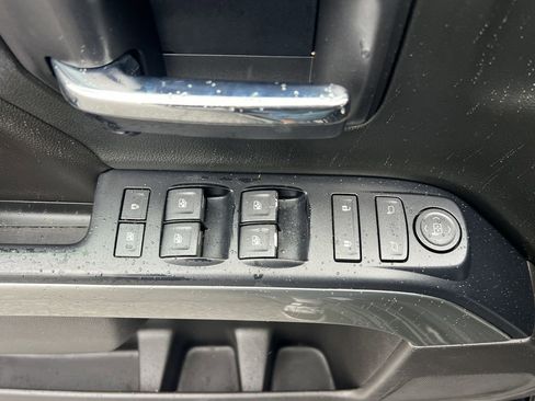 Used 2018 Chevrolet Silverado 1500 LT image 13