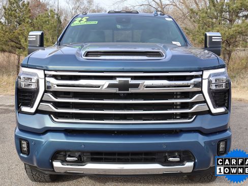 Used 2025 Chevrolet Silverado 2500 High Country w/ Technology Package image 12
