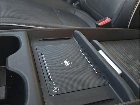 Used 2025 Honda Odyssey Elite image 26