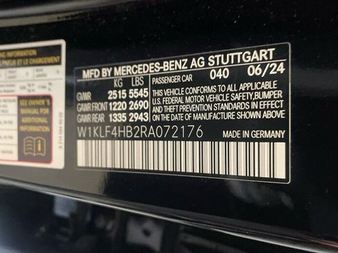 Used 2024 Mercedes-Benz E 350 4MATIC Sedan image 2
