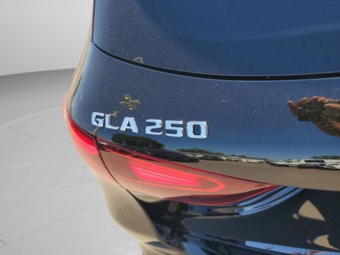 Certified 2025 Mercedes-Benz GLA 250 GLA 250 image 5