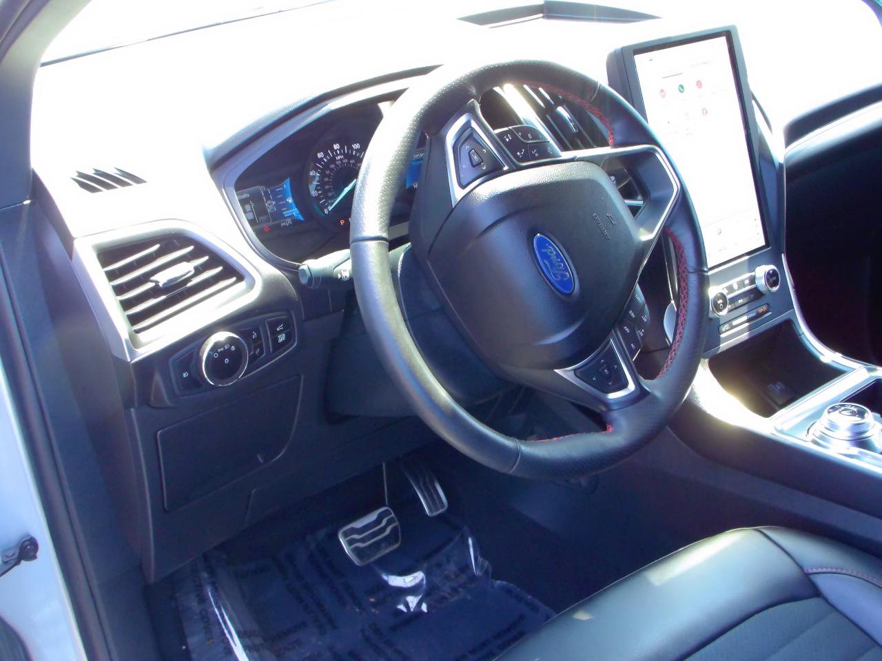 Used 2023 Ford Edge ST-Line AWD/4WD image 5