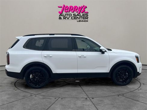 Used 2024 Kia Telluride EX X-Line image 17
