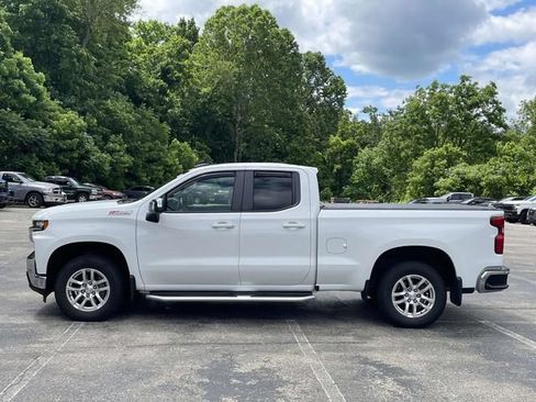 Certified 2022 Chevrolet Silverado 1500 LT AWD/4WD image 7