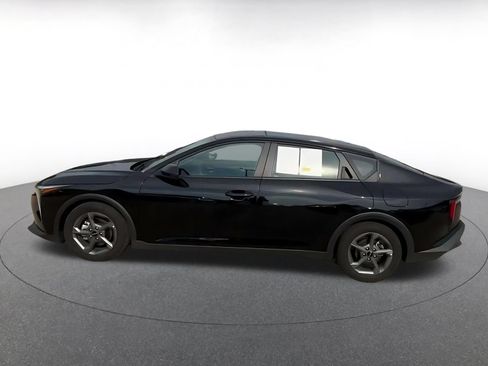 Used 2026 Kia K4 FWD image 9