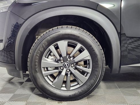 Used 2022 Nissan Pathfinder SV w/ Cargo Package image 16