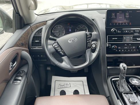 Used 2023 INFINITI QX80 Premium Select w/ All-Season Package image 13