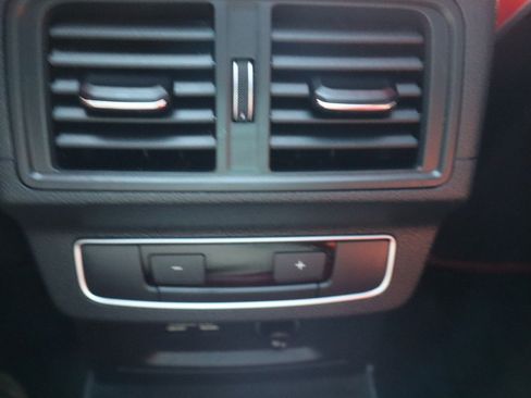 Used 2024 Audi SQ5 Premium Plus w/ S Sport Package AWD/4WD image 20