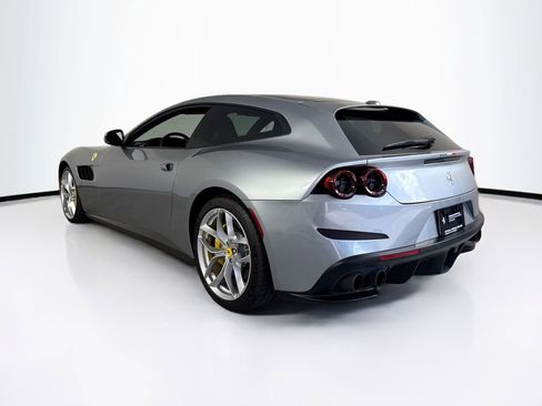 Certified 2019 Ferrari GTC4Lusso T image 5