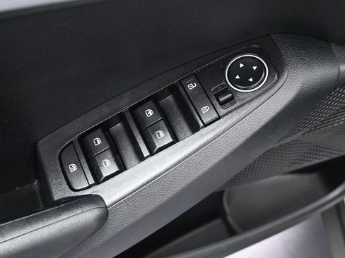 Certified 2024 Kia Seltos LX image 11