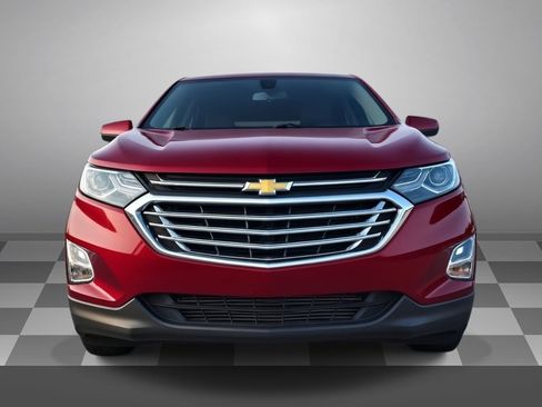 Used 2019 Chevrolet Equinox LT FWD image 2