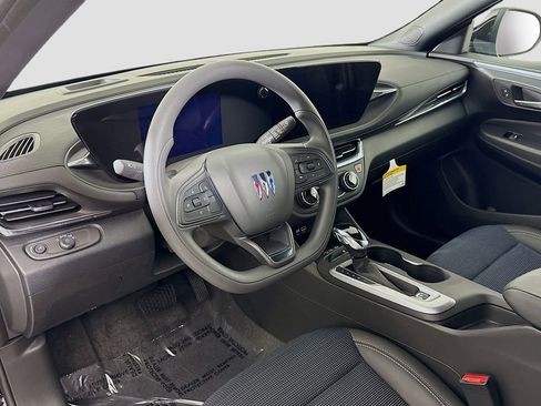 New 2025 Buick Envista Preferred w/ Convenience II Package image 9