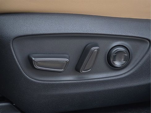 New 2025 Toyota RAV4 XLE Premium image 19