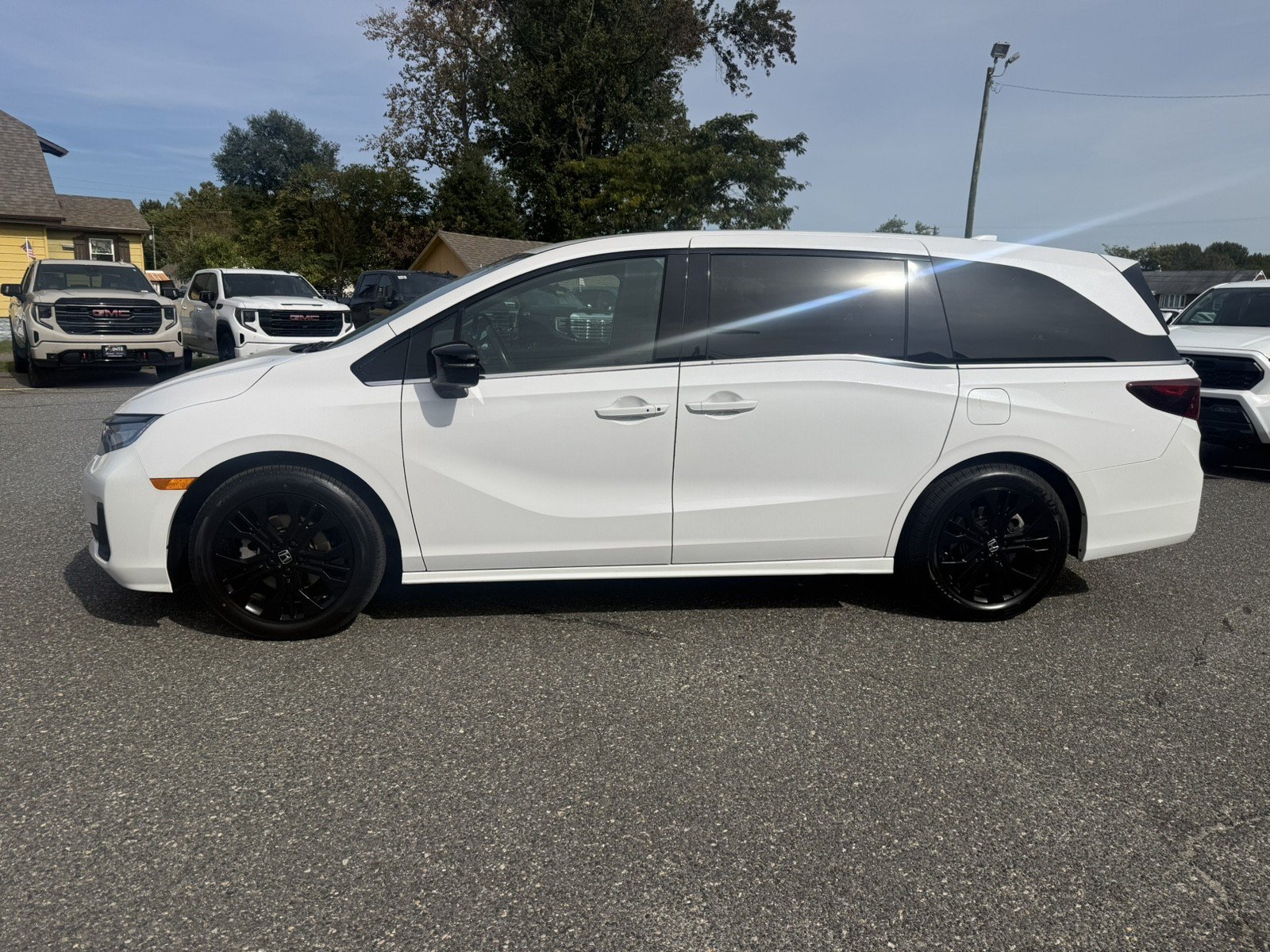 Used 2025 Honda Odyssey Sport-L image 6
