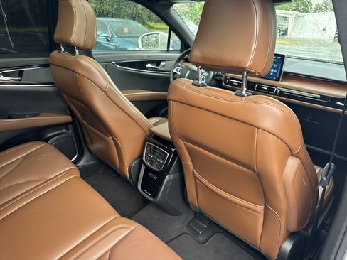 Used 2023 Lincoln Nautilus Reserve FWD image 33