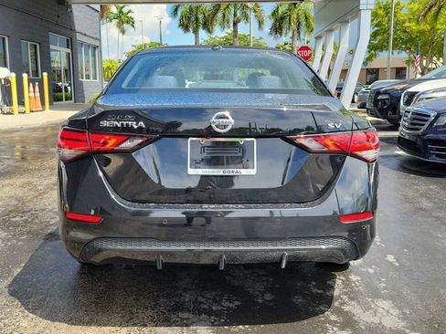 Used 2022 Nissan Sentra SV w/ All-Weather Package FWD image 5