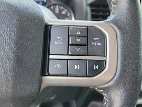 Used 2024 Ford Expedition Max XLT AWD/4WD image 19