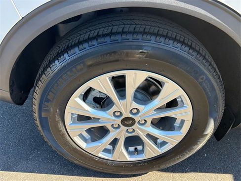 Used 2023 Ford Escape Active w/ Tech Pack #2 image 18