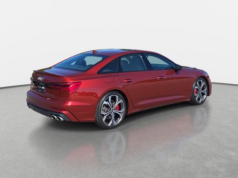 Certified 2025 Audi S6 Prestige image 5