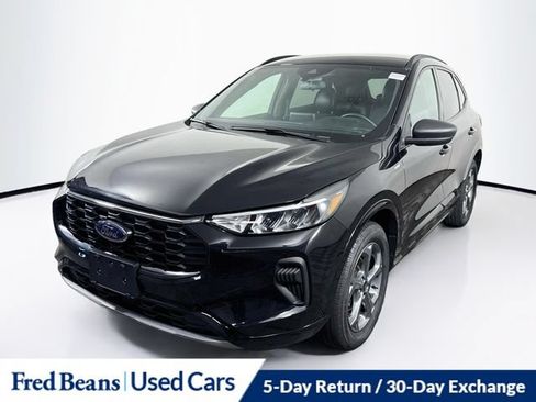 Used 2024 Ford Escape ST-Line AWD/4WD image 3