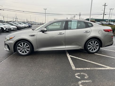 Used 2019 Kia Optima EX image 4