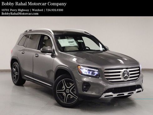 New 2026 Mercedes-Benz GLB 250 4MATIC image 1