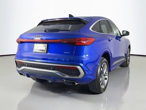 Certified 2025 Audi Q5 Premium Plus w/ Premium Plus AWD/4WD image 7
