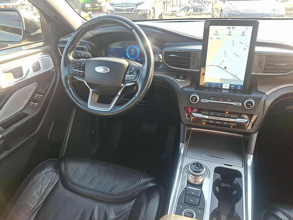 Used 2020 Ford Explorer Platinum w/ Premium Technology Package AWD/4WD image 15