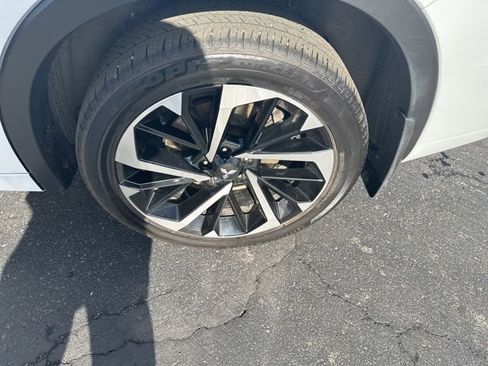 Used 2023 Mitsubishi Outlander SEL image 23