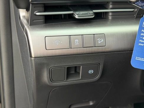 New 2026 Hyundai Kona SEL Premium AWD/4WD image 23