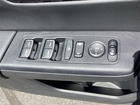 Used 2023 Honda CR-V EX-L image 28