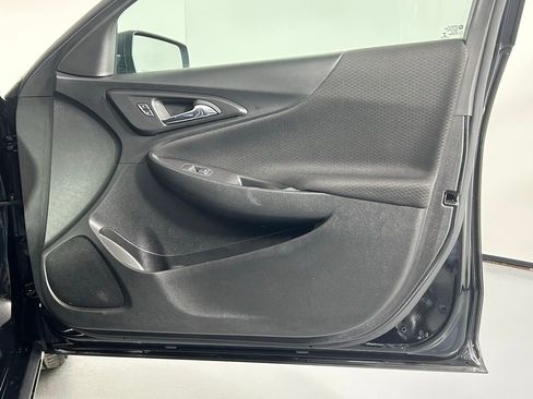 Used 2023 Chevrolet Malibu LT image 9