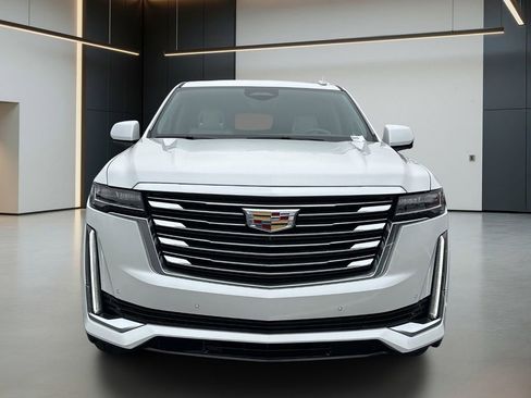 Certified 2024 Cadillac Escalade Premium Luxury Platinum w/ LPO, Floor Liner Package image 4