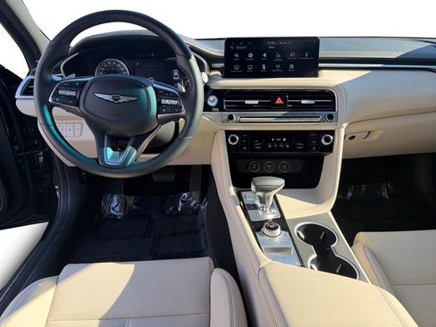 Used 2026 Genesis G70 2.5T image 10