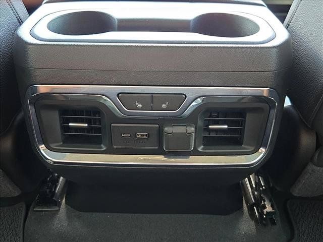 Used 2021 GMC Sierra 2500 Denali AWD/4WD image 17