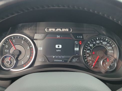 Used 2023 RAM 3500 Laramie image 22