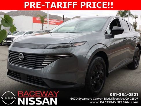 New 2025 Nissan Murano SV image 8