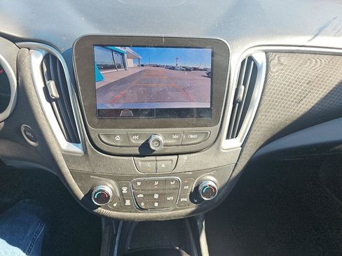 Used 2023 Chevrolet Malibu LT FWD image 15