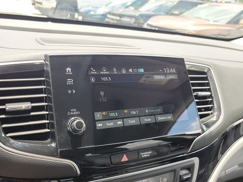 Used 2020 Honda Pilot Touring image 31
